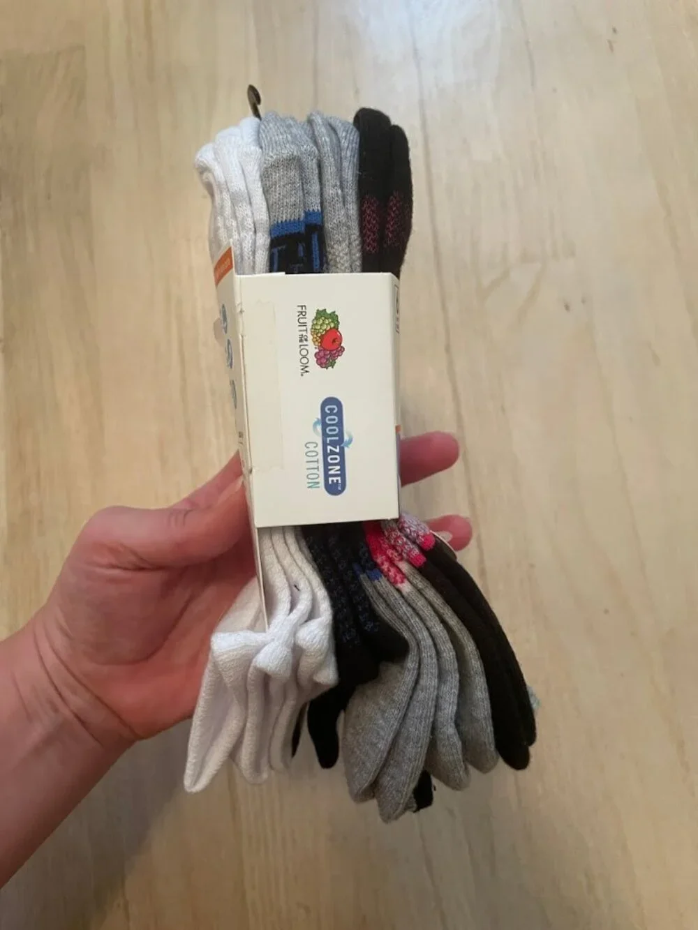 Fruit of the Loom fruit loom